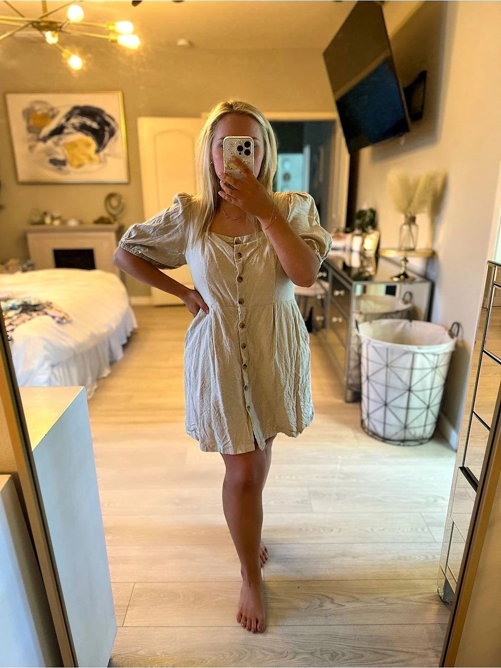 Old Navy Mini Puff Sleeve Dress in Cream Size XL Like New